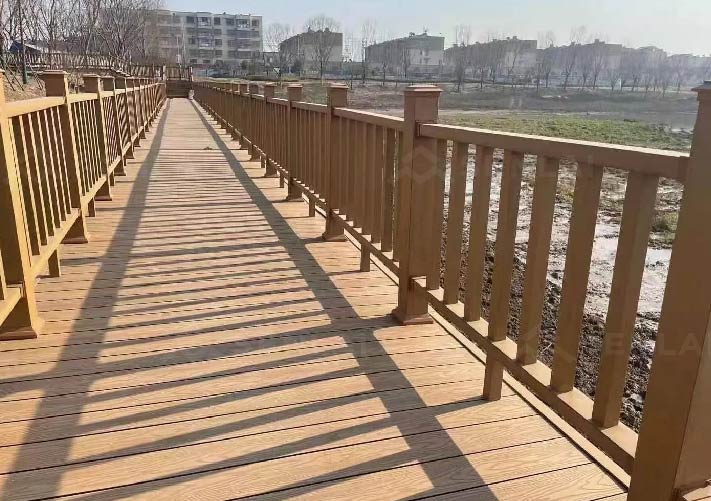 multicolor wood plastic composite deck